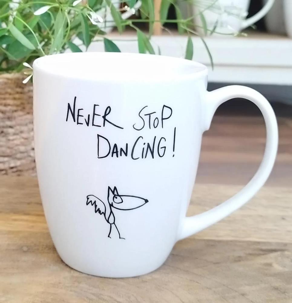 Becher - Never stop dancing